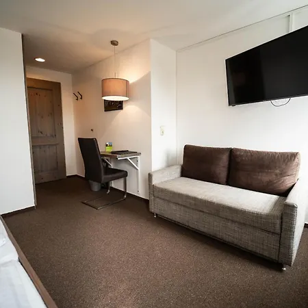 Hotel Deutscher Flieger 3*